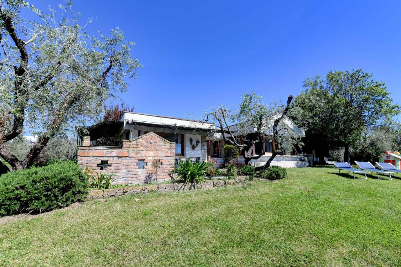 Casa Raffaella -Ciao Vacanze- Moniga del Garda ภายนอก รูปภาพ
