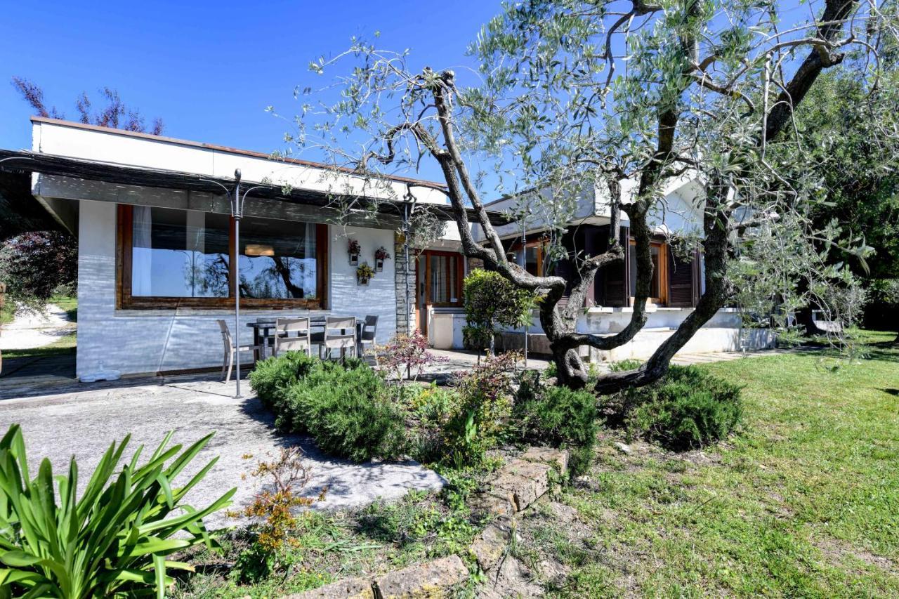Casa Raffaella -Ciao Vacanze- Moniga del Garda ภายนอก รูปภาพ