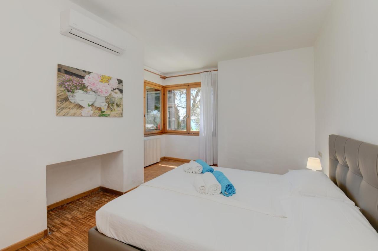 Casa Raffaella -Ciao Vacanze- Moniga del Garda ภายนอก รูปภาพ